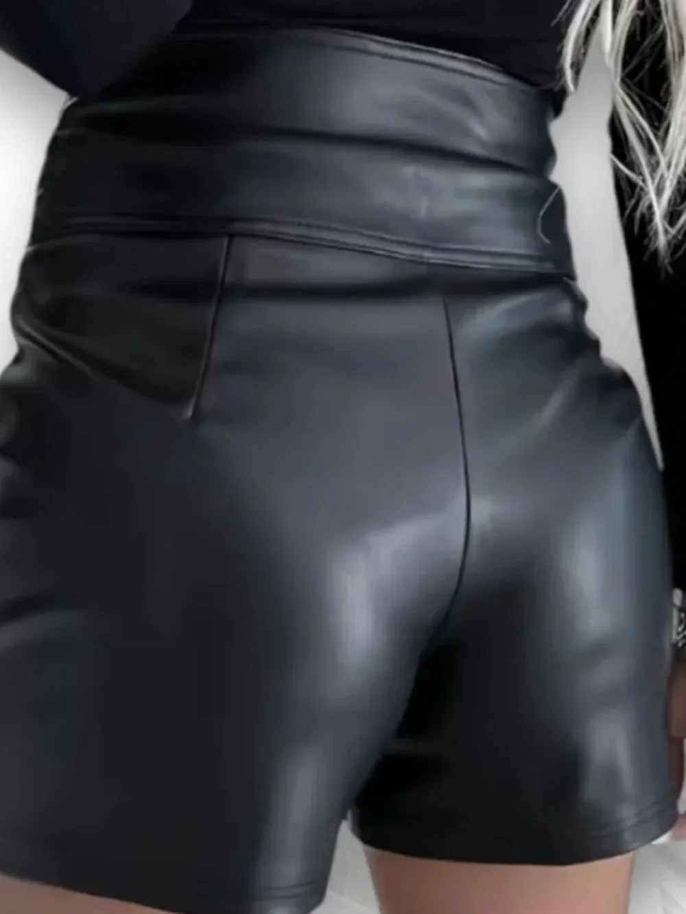 Black Faux Leather High Waist Wrap Skort Skirt Shorts D-Ring Buckle Size L